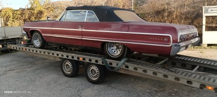 амер-1964-Импала кабрио-днес в Шумен-2.jpg