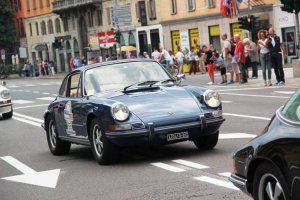 Vitorio-911t-BergamoParade-Porsche911-50anni-Tour-maggio2013-1.jpg
