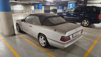 немска-Е200-кабрио-сив-Мол-1.jpg