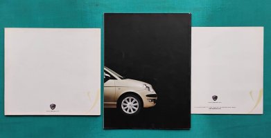 2004-Ypsilon-Accessories-58str-20euro-19.jpg