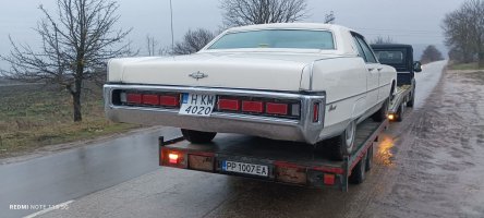 амер-Линкълн ТаунКар-Шумен.jpg