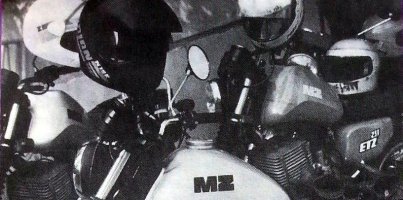 Соц-мотори пред Магура и Форум-МЗет-лифт резервоар-1986-2.jpg
