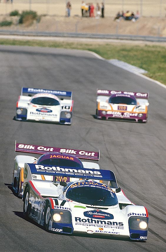 1987Porsche962C-Hans-JoachimStuckDerekBellAlHolbert-fr8d118.jpg