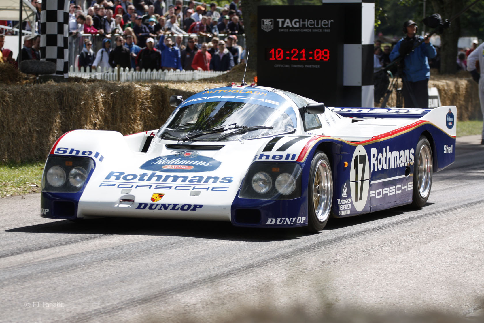 1987Porsche962C-Hans-JoachimStuckDerekBellAlHolbert-goodwood-201240afe.jpg
