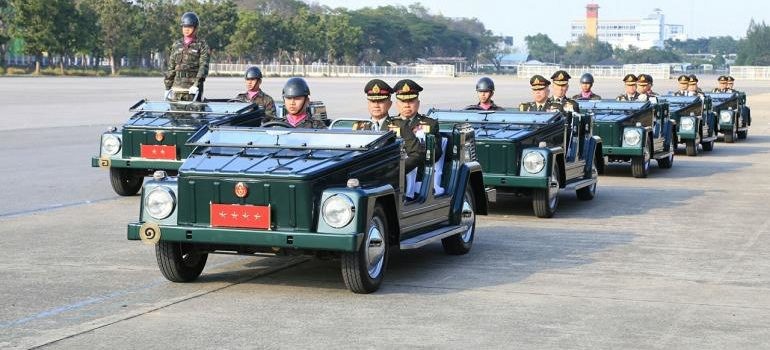 thai_military_volkswagen_181-770x3501ba79.jpg