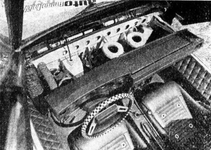 11.Skoda-110-GT-studie-1971-salon-10c8d74bdf06cfcd72.jpg