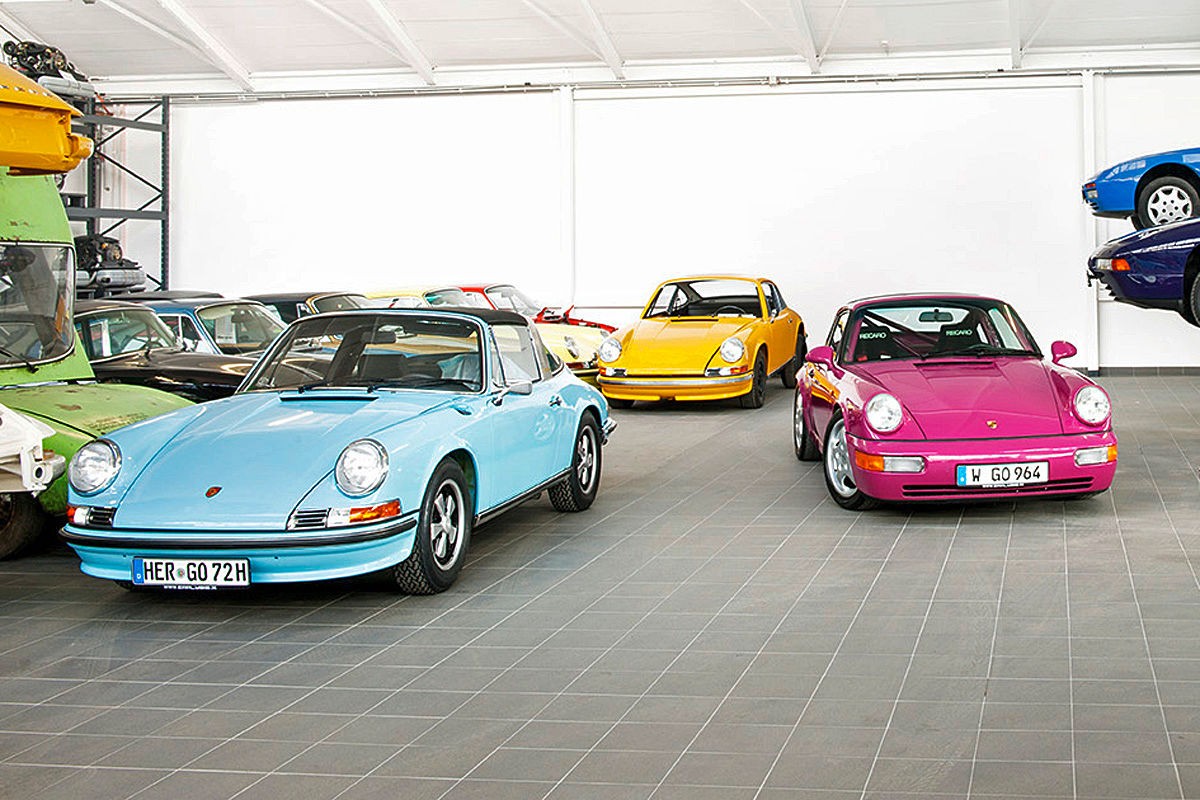 Farbenfrohe-Porsche-911-1200x800-3254a0b6a094433b8b64bdda3b4261ad.jpg