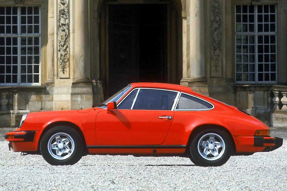 Farbenfrohe-Porsche-911-1200x800-55f1f3eb0526af3639ec78d2fc3f9a1f.jpg