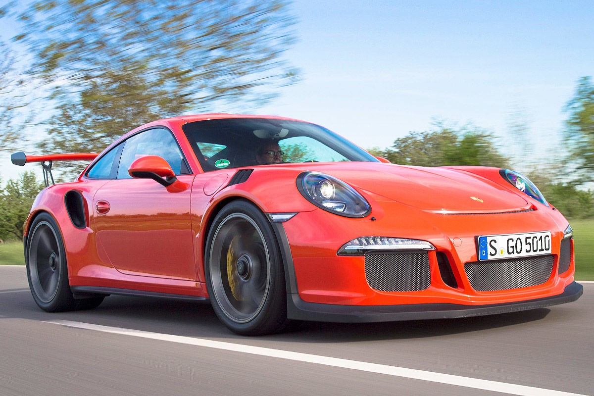 Farbenfrohe-Porsche-911-1200x800-e6f58cdd6be20194d96a15ef7f1e702a.jpg
