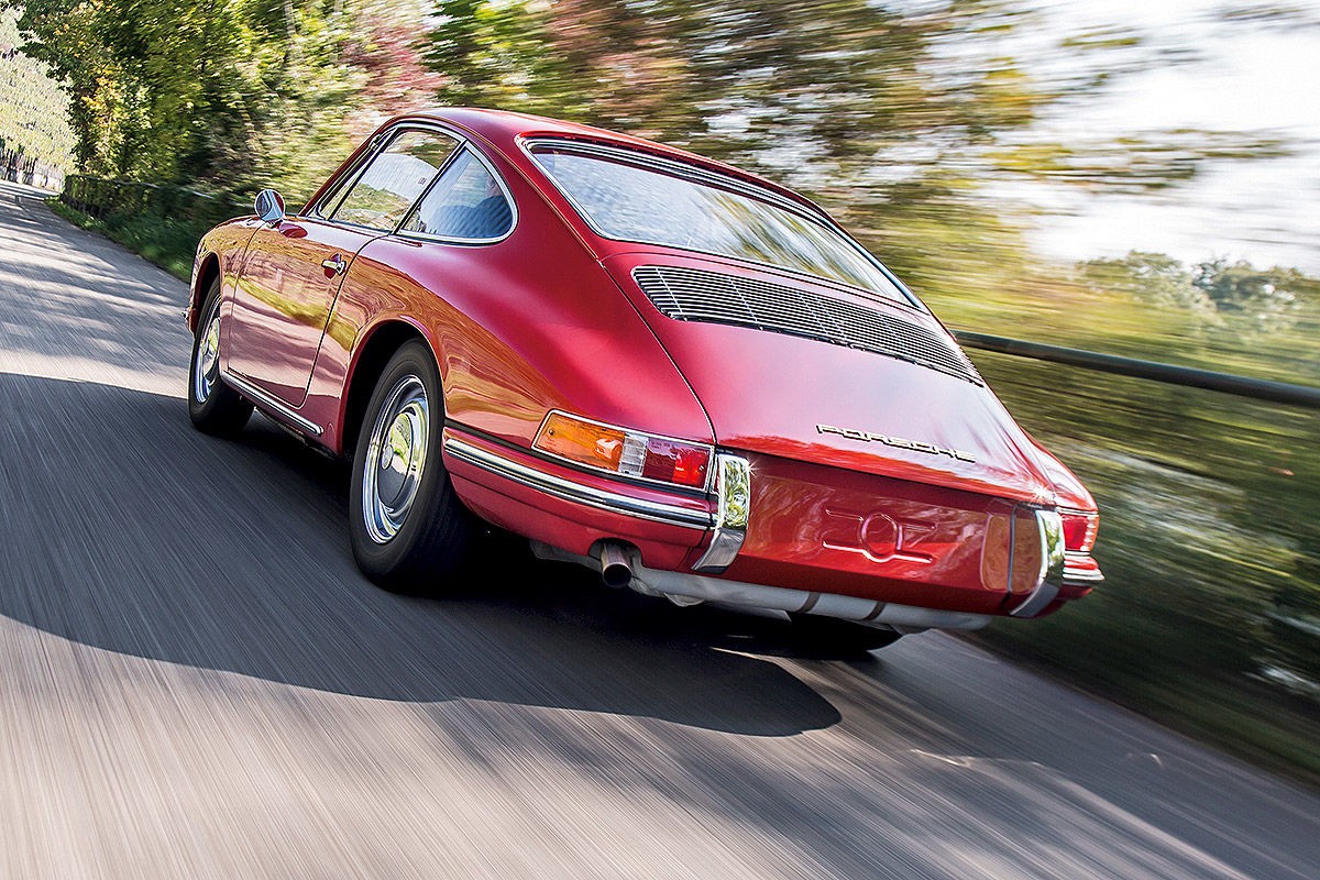 Farbenfrohe-Porsche-911-1200x800-f370c9792a77a8f0ca6e275da5fde0d5.jpg