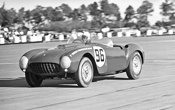 Shakespeare-at-Nassau-1954-in-ferari-375-number0376c4bd7b37d94e54d5.jpg