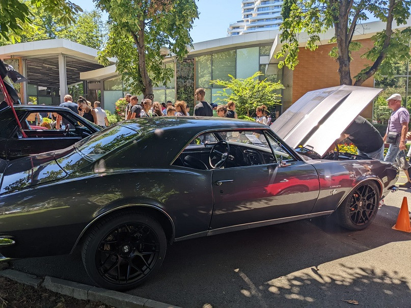 f305059fc65fb5962d7ccbf85765f299.jpg