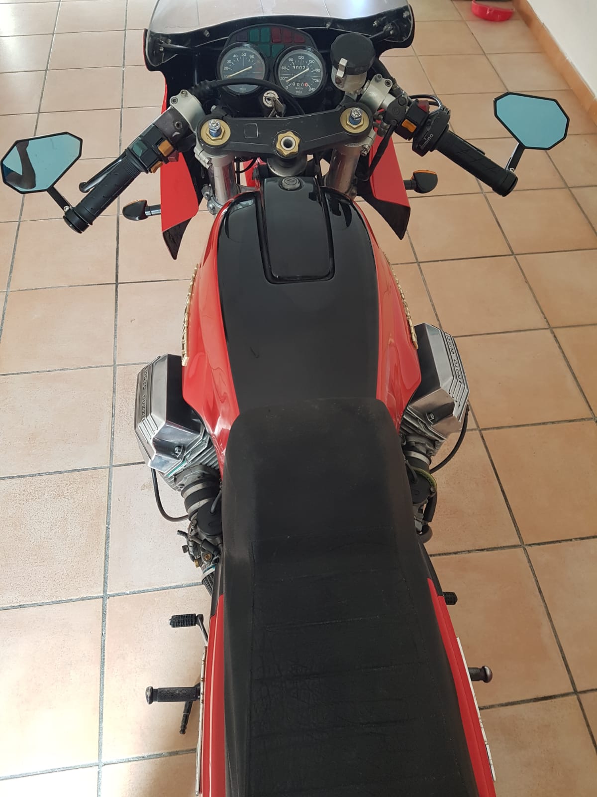 MOTOGUTI-VITORIO-1364c988d8d789db2a.jpeg