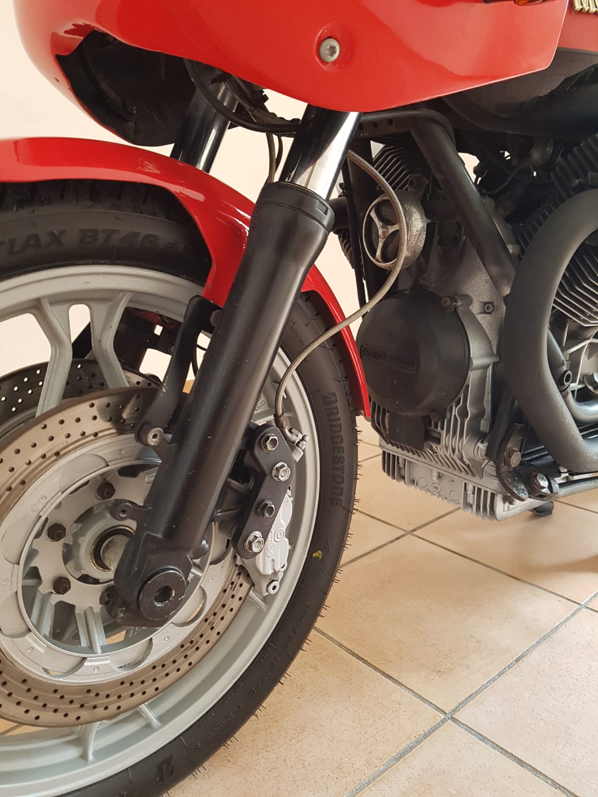 MOTOGUTI-VITORIO-6ebf2bcac939dddbb.jpeg