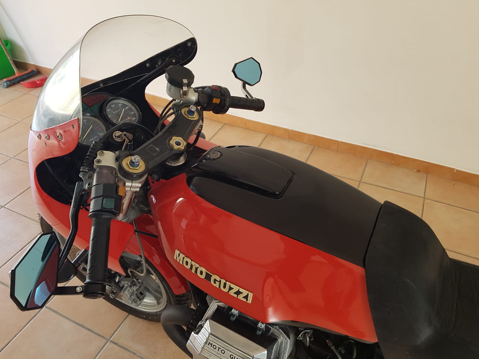 MOTOGUTI-VITORIO-86b56a955b405e8b3.jpeg