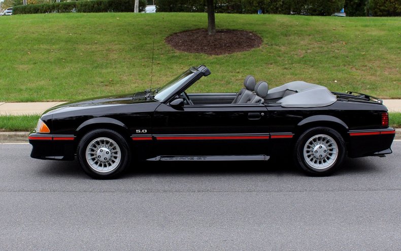 1987-ford-mustang-23dd8c63f3eb5de36.jpeg