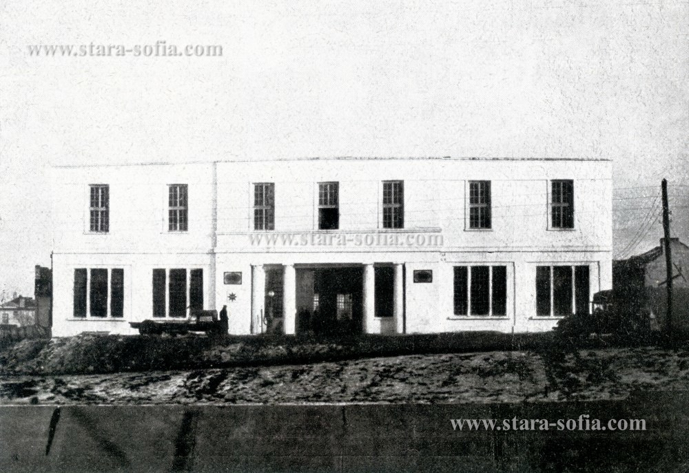 SOFIY-PREDSTAVITELSTVOTO-NA-Fiat---013eb7b2362f99ba7a.jpg